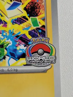 Pikachu Promo 2025 World Championships SVP 225 FRENCH Pokemon TCG - Image 2