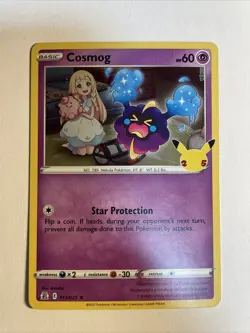1x Celebrations Pokemon Cosmog Holo Englisch NM/M Pokemon - Image 1