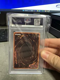2002 YU-GI-OH Summoned Skull Limited Edition Promo Collector's Tin BPT-002 PSA 8 - Image 2