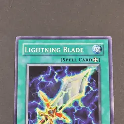 Yugioh TCG - Lightning Blade - SD5-EN022 - MP - 1st Edition - Common Spell, 2005 - Image 4