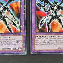 Yugioh - 2x Elemental Hero Escuridao - SP13-EN046 - 1x Starfoil Rare - NM - 2013 - Image 4