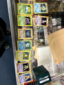 Pokemon Trading Cards - Base Set, 1st Edition, Unlimiteds, Set - Image 1