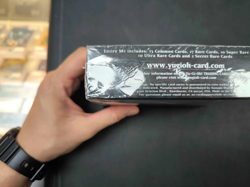 Yugioh Invastion of Chaos 25th Anniversary Reprint Booster Box DAMAGED BOX - Image 3