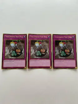 YUGIOH TREACHEROUS TRAP HOLE PGL3-EN036 1ST GOLD X3 NM - Image 1