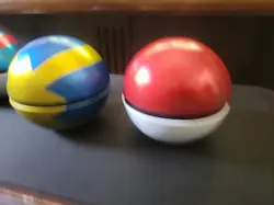Pokemon Ball Tins - 4 Empty Tins & 30 + Pokemon Coins No Cards - Image 3