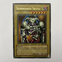 Yugioh Summoned Skull MRD-003 Ultra Rare Unlimited Original 2002 MP Faded - Image 1