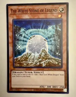 Yugioh! The White Stone of Legend SDWD-EN011 Blue-Eyes White Destiny Unlimited - Image 1