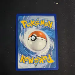 Pikachu 25th Anniversary 005/025 Celebrations Pokemon Card 2021 Holo - Image 2