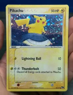 Pikachu Corrected Back ~ POP Series 5 12/17 ~ Holo Pokemon Card ~ Played - Image 1
