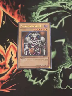 Yugioh Summoned Skull MRD-003 1st Edition Na print Ultra Rare - Image 1
