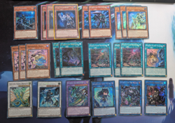 YuGiOh 24 Card Mannadium Scareclaw Visas Starfrost Deck Ft Extra Deck - Image 1