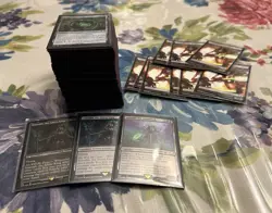 Magic the Gathering MTG Warhammer 40,000 Necron Dynasties, Commander Deck - Image 1