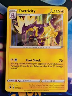 Toxtricity 107/264 Fusion Strike Sword And Shield Pokemon TCG - Image 1