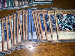 Yugioh Lot Blues Eyes White Dragon 87 Cards - Image 4