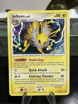 Pokemon Jolteon 26/111 Rising Rivals Non-Holo Card LP/MP - Image 1