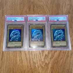 3x YuGiOh - Blue-Eyes White Dragon 1st Edition SDK-E001 - PSA 2 - Image 1