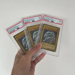 3x YuGiOh - Blue-Eyes White Dragon 1st Edition SDK-E001 - PSA 2 - Image 2