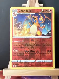 Pokemon Charizard Trading Card 025/185 Vivid Voltage Reverse Holo Rare - Image 1