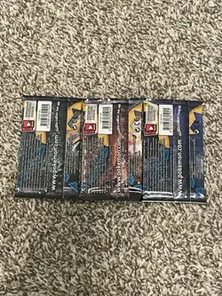 Pokemon - Sun & Moon - 3 Booster Packs - Image 2