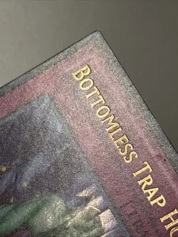 Yu-Gi-Oh! Bottomless Trap Hole LCYW-EN181 Yugi's World Unlimited Ultra Rare LP - Image 2