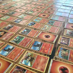 pokemon lot - 105 Fire Type Cards, 8 Foils! - Image 1