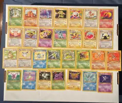 29 Card NM to LP Pokemon Lot Base Set Fossil Jungle - Image 1