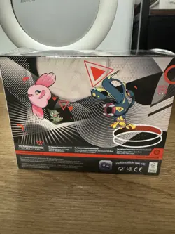 Pokemon TCG Unova Black Bolt & White Flare Mini Tin Display Box (FACTORY SEALED) - Image 4