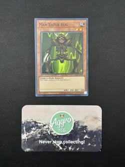 Man-Eater Bug - Yugioh LOB-EN108 Unlimited Super Rare NM - Image 1