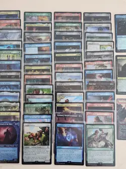 MTG Lord of the Rings - 85 Card Foil Lot (Lightly Played) - Image 4