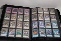 Classic Yugioh Card Lot Starter Decks Structure Decks Play mats and Binder! - Image 3