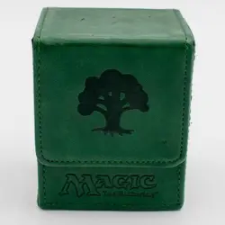 Ultra Pro Magic the Gathering Forest Green Mana Flip Deck Box Magnetic - Image 1
