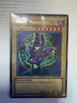 Yugioh Vintage Dark Magician LOB-EN005 Ultra Rare Unlimited Edition - Image 1