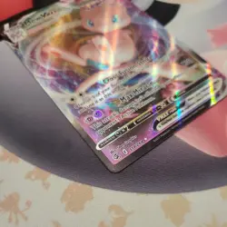Pokemon TCG - Mew VMAX 114/264 - Fusion Strike - Holo Rare Card - Image 3