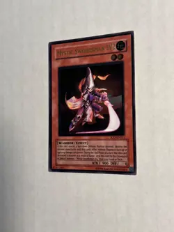 Yugioh Mystic Swordsman LV2 SOD-EN011 Ultimate Rare Unlimited LP - Image 3
