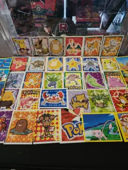 Pokemon Merlin Topps 1999 - Lot of 38 Stickers, Including 3 Foils - Image 1