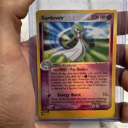Pokemon Reverse Holo Gardevoir 7/109 Ruby and Sapphire 2003 Vintage LP/NM Card - Image 1
