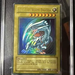 2002 Yu-Gi-Oh Starter Deck Kaiba 001 Blue-Eyes White Dragon Holo Ultra Rare SGC6 - Image 2