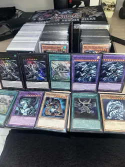 Yu-Gi-Oh! Blue-Eyes White DragonThemed Card Collection - Image 1