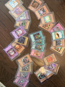 Yugioh Cards Collection (cards, comics, tins) - Image 5