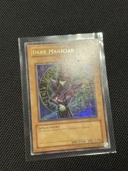 Yugioh | GLOSSY UNLIMITED | Dark Magician LOB-005 Ultra Rare Original - Image 5