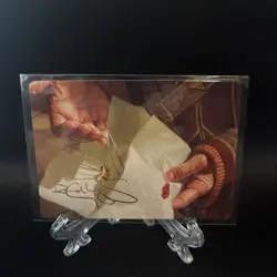 Bilbo's Ring Art Card (Gold-Stamped Signature) Art Series: Universes Beyond: the - Image 1