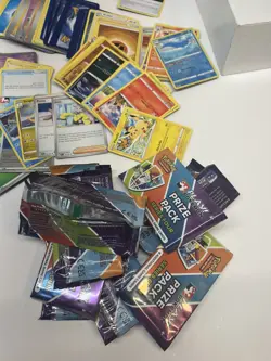 Pokemon Cards Storage Find Preowned See All Pics - Image 2