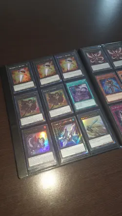 Yu-Gi-Oh Super Rare Cards Binder Collection - Image 4
