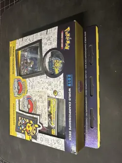 Pokemon TCG 2019 World Championships Haruki Miyamoto Pikarom Judge Box Sealed - Image 3