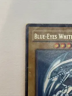 Yu-Gi-Oh! 2002 Blue Eyes White Dragon Heavily Played SDK-001 1st Edition - Image 2