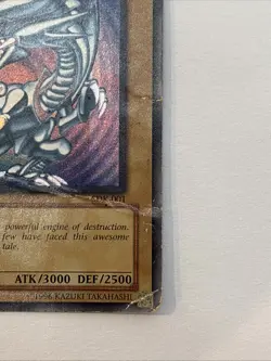 Yu-Gi-Oh! 2002 Blue Eyes White Dragon Heavily Played SDK-001 1st Edition - Image 4
