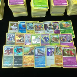 2.5kg+ Bulk Lot Assorted Pokemon TCG Cards w/Folders (2D) MO#8767 - Image 3