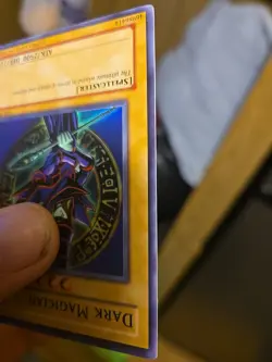 Yu-Gi-Oh Dark Magician 1996 Limited Edition Super Rare Holo Card SYE-001 NM - Image 5