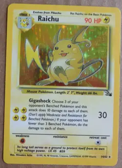 Raichu 14/62 Rare Holo Fossil Set Pokemon Card MP - Image 1