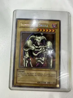 Holographic Summoned Skull Limited Edition BPT-002 1996 Yu-gi-oh Card. - Image 1